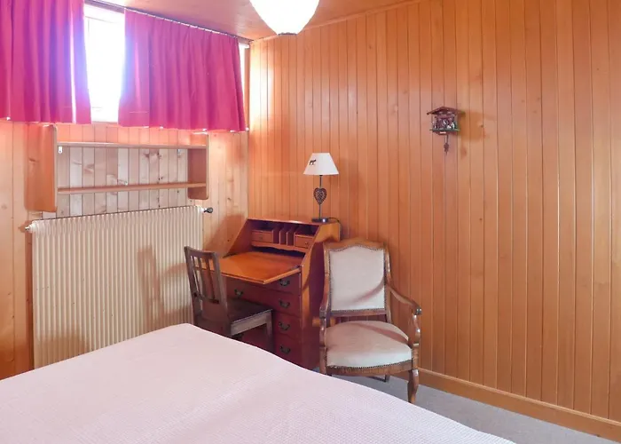 Montagnards 17 By Interhome